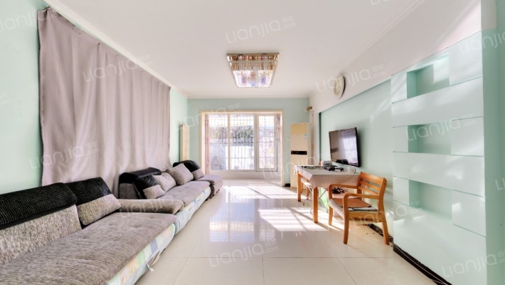 阿尔法社区二期二手房实景图