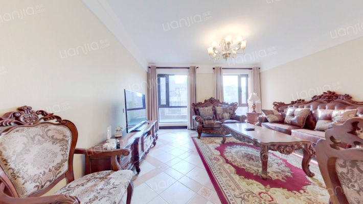 海阔水岸花墅二手房实景图