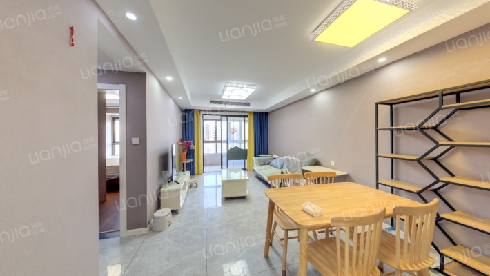 溪湾雅苑二区二手房实景图