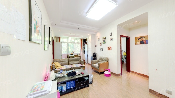 瑞兆苑二手房实景图