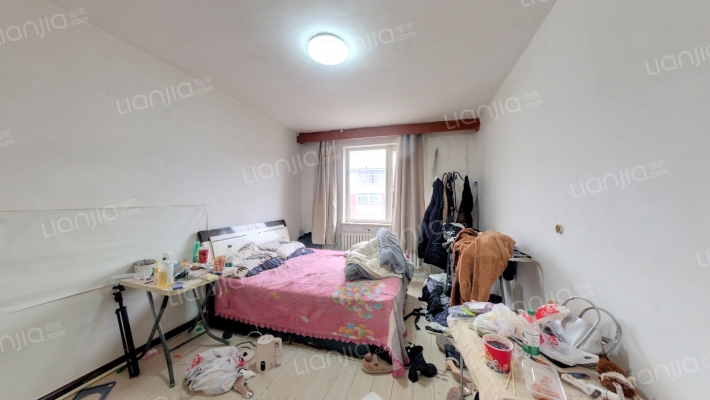 南六东路二手房实景图