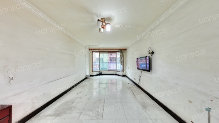 大全金山角二手房实景图