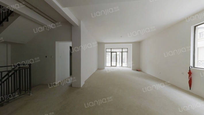 绿地海珀澜庭二手房实景图