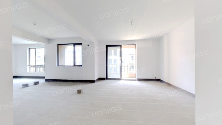 美凯国际寓所二手房实景图