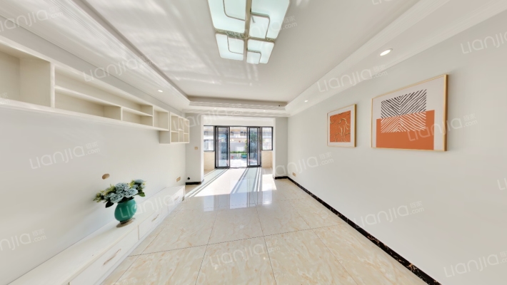 新城吾悦广场二手房实景图