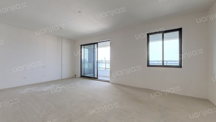 天府公园观澜8号泊岸二手房实景图