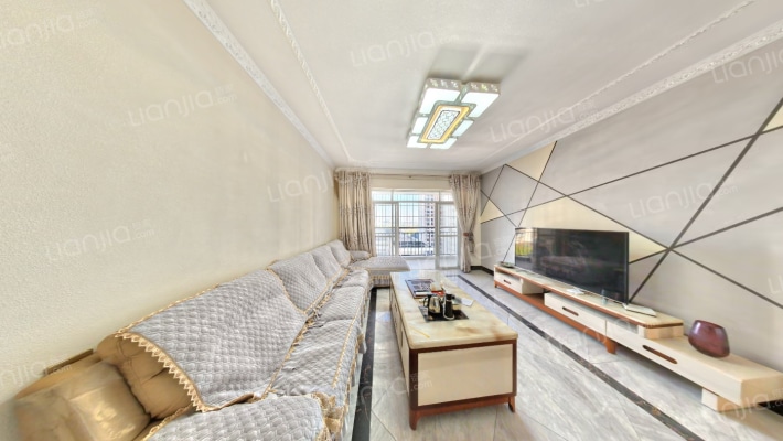 凤岭佳园二手房实景图