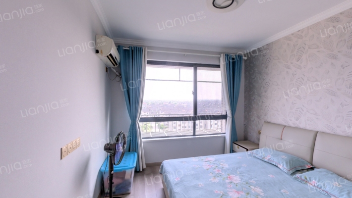 凤栖桃苑二手房实景图