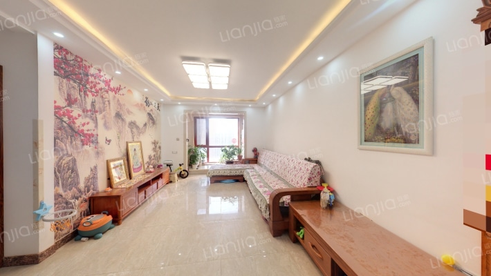 吾悦华府二手房实景图