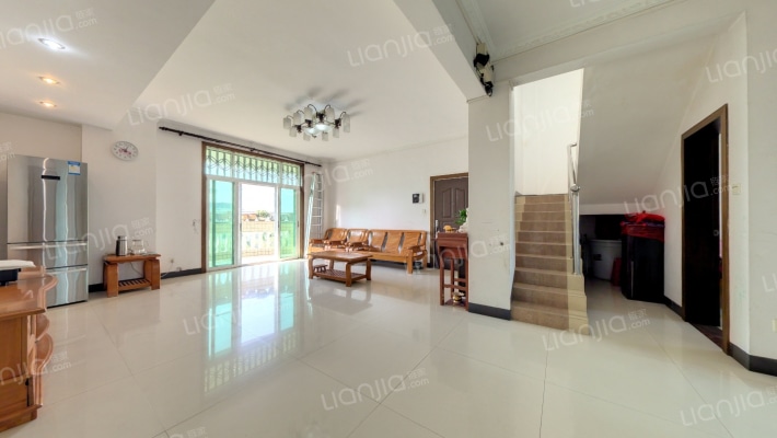 锦鹏苑二手房实景图