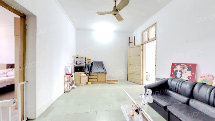 泵站宿舍二手房实景图