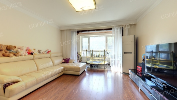 西山艺境5号院二手房实景图