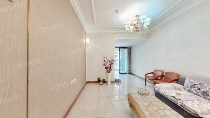 昆明恒大翡翠华庭二手房实景图