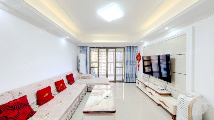 贵安新天地贵泉苑二手房实景图