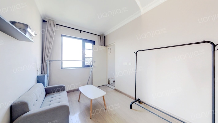 城市之光二手房实景图