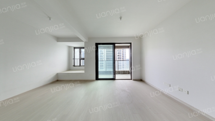 阳光城檀苑二手房实景图