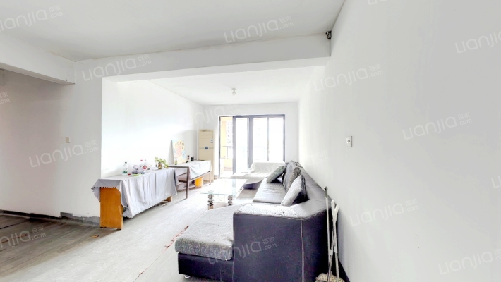 富春江南二手房实景图