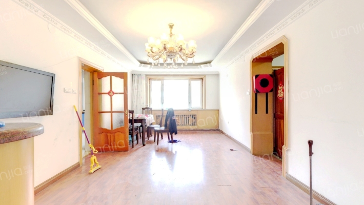 自然研究所家属楼二手房实景图