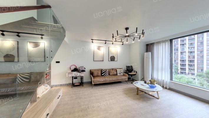 保利江上明珠锦园二手房实景图