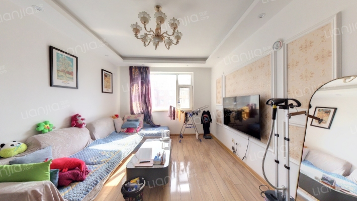 万晟爱琴海B区二手房实景图