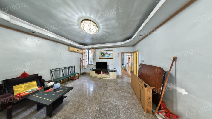 港务局宿舍二手房实景图