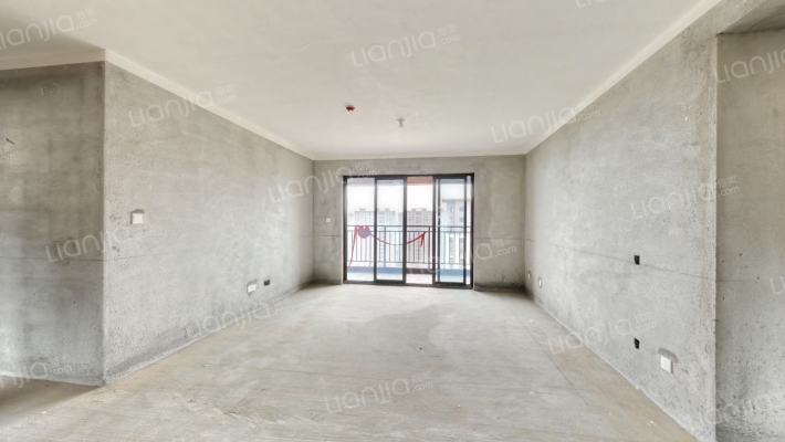 金叶鹿鸣花园二手房实景图