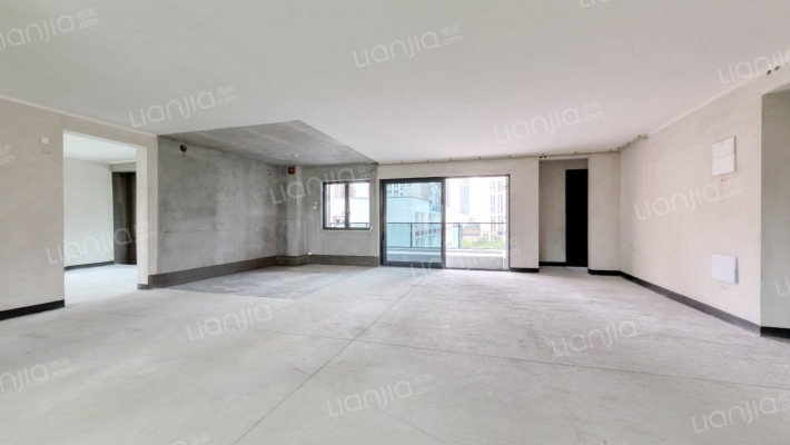 龙湖云河颂二手房实景图