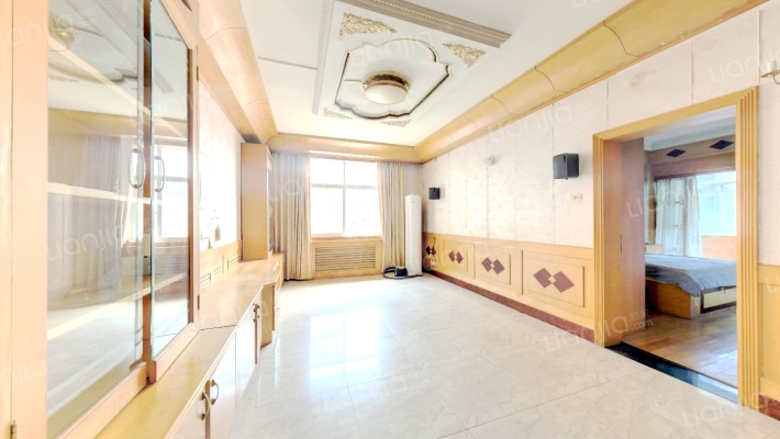 福怡苑二手房实景图