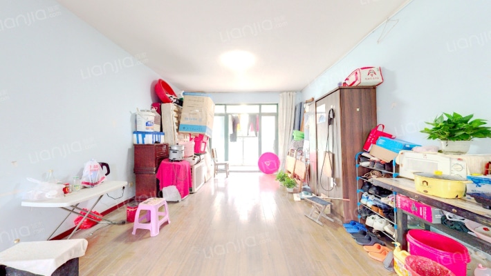 荷馨苑二手房实景图