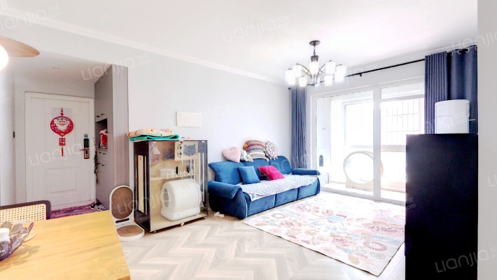 蓝光锦绣城二期二手房实景图