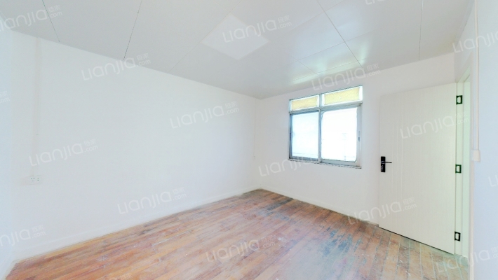 气象路32号二手房实景图