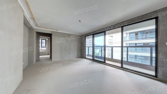 岙桥里二手房实景图