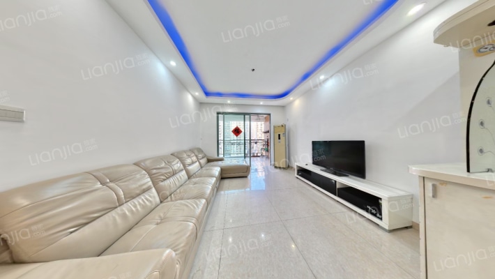 中天彩虹城南区二手房实景图