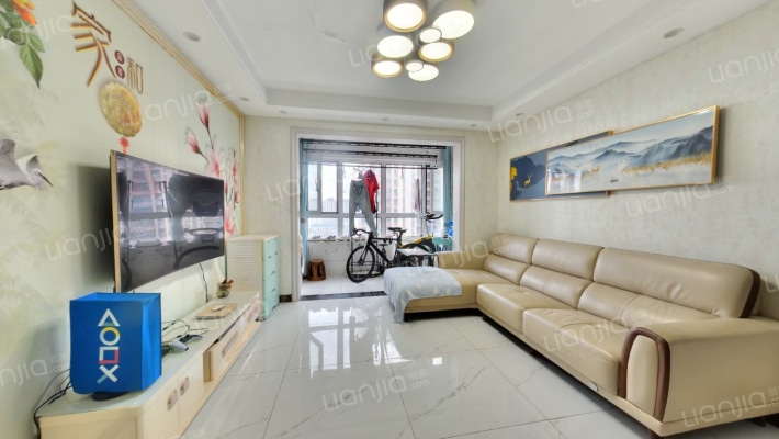 路劲东城二手房实景图