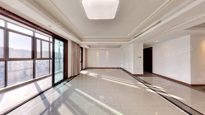 绿地新里城三期二手房实景图