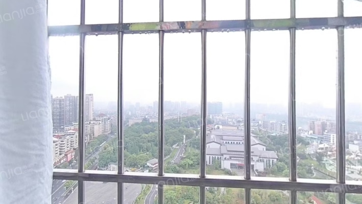 新家名居二手房实景图