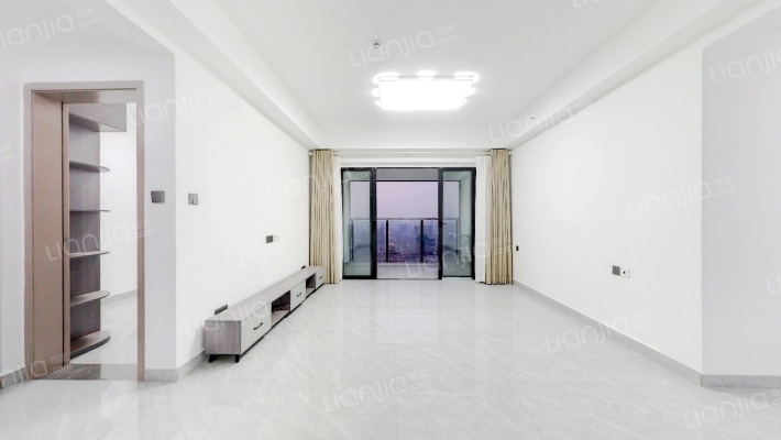 海岸悦府二手房实景图