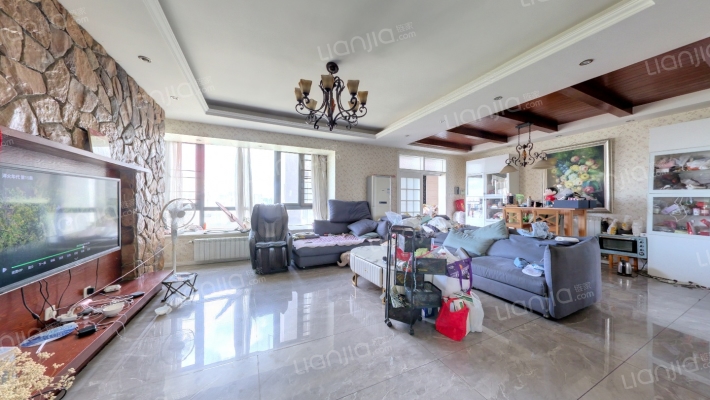 翡翠城三期二手房实景图