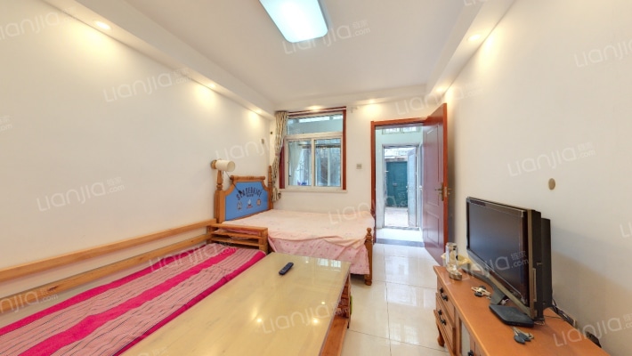 经七纬四路186号二手房实景图