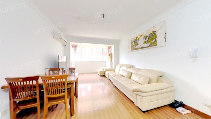 飘鹰公寓二手房实景图