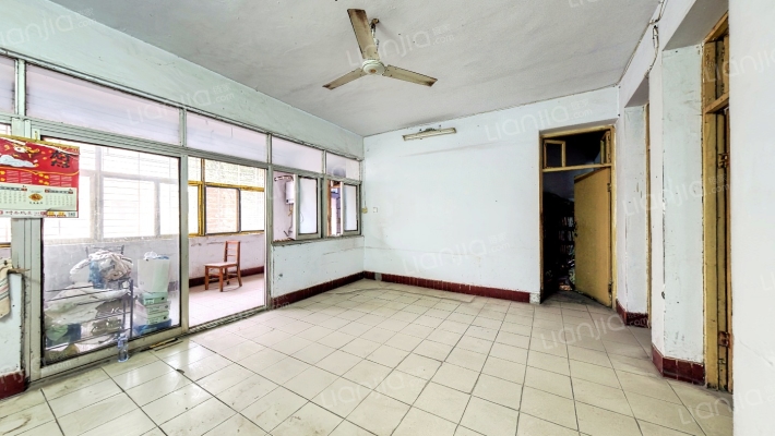 农机公司家属院二手房实景图