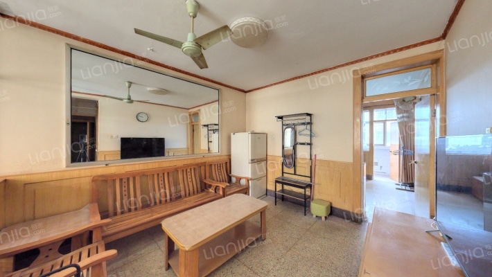 中煤地质局家属院二手房实景图