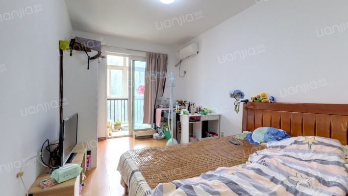 五里坨西小街7号院二手房实景图