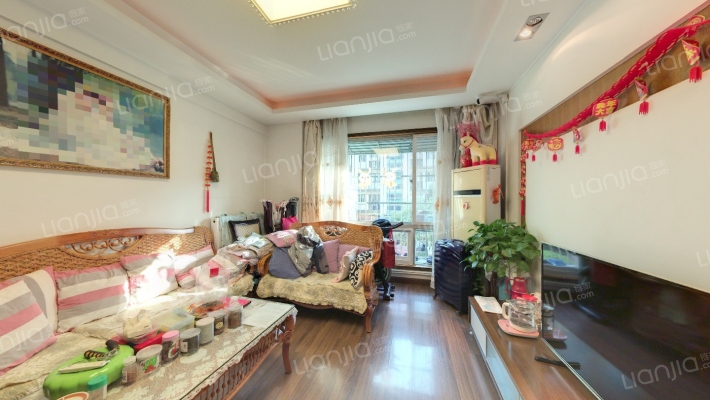 蓝山国际公寓二手房实景图