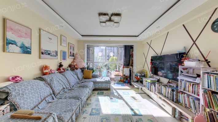 中铁国际花园四期二手房实景图