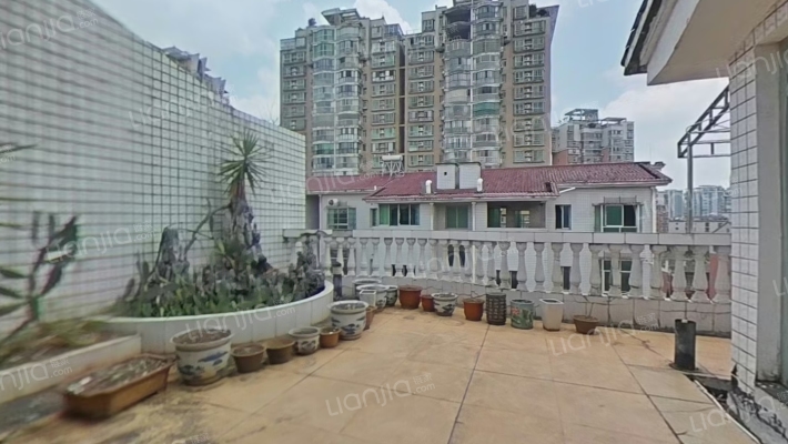 憬华花园二手房实景图