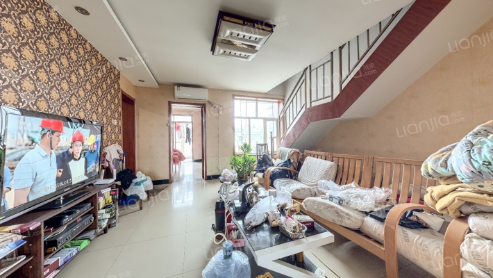 顺成嘉苑二手房实景图