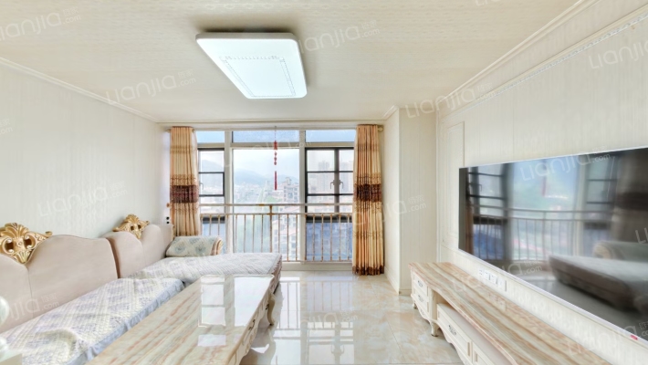 龙旺理想天街二手房实景图