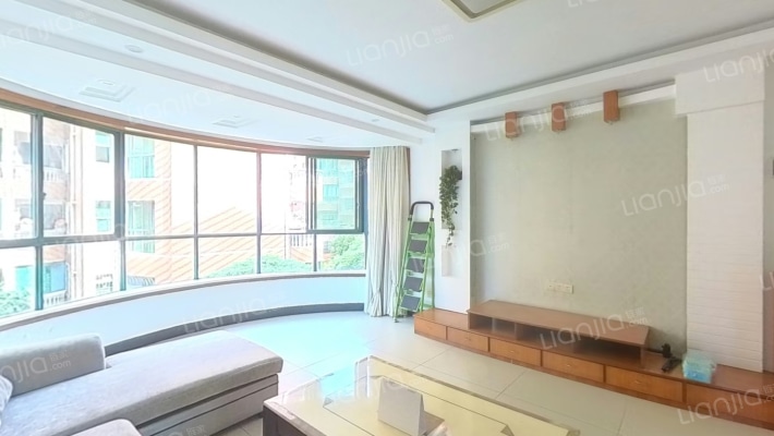 东兴花苑二手房实景图
