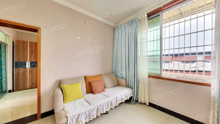 陵州路一段282号二手房实景图